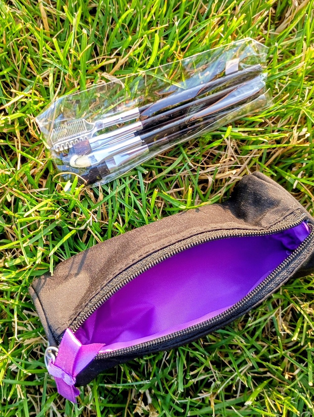 Black Makeup Brush Set with Purple Lined Pouch